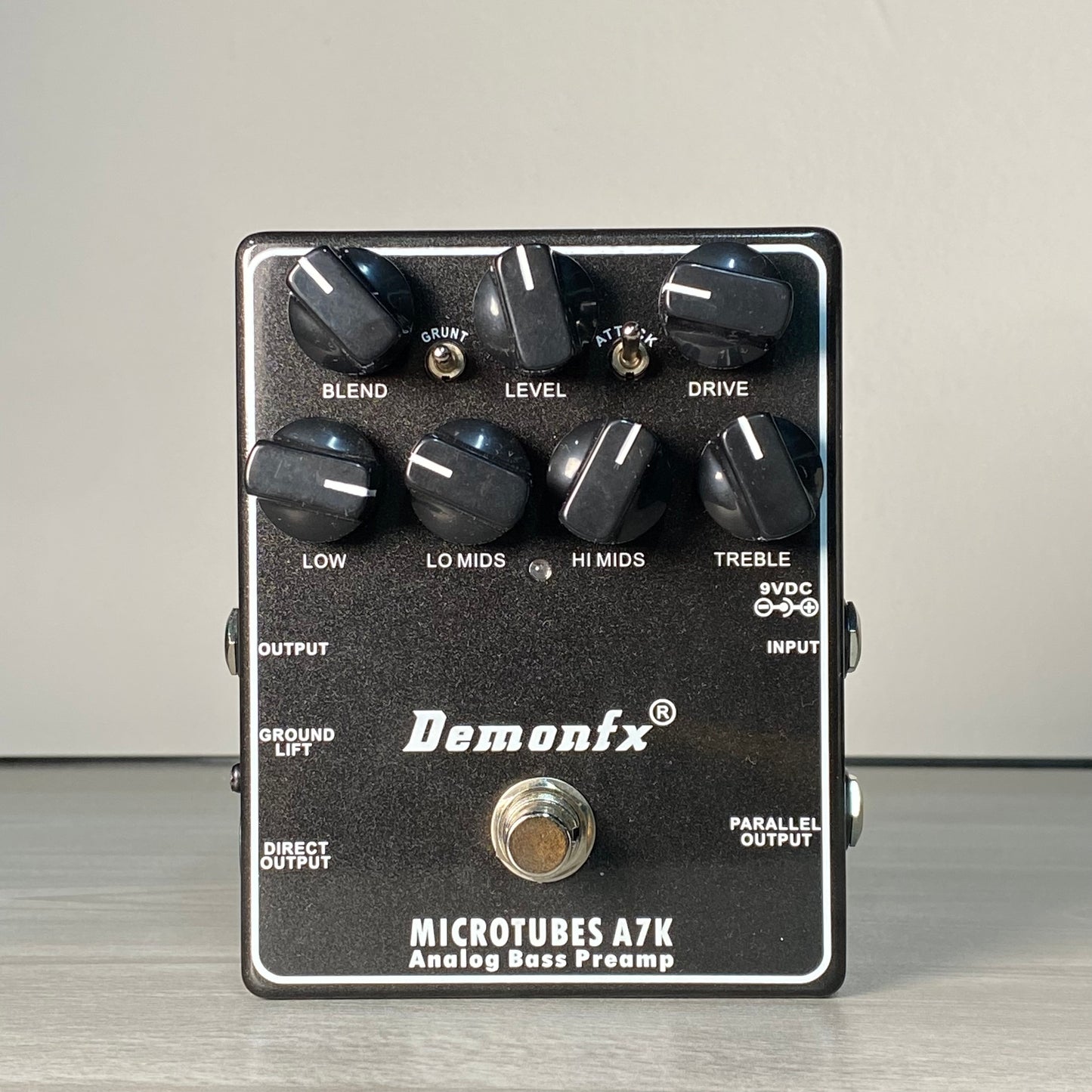 OUTLET A7K BASS PREAMP DEMONFX