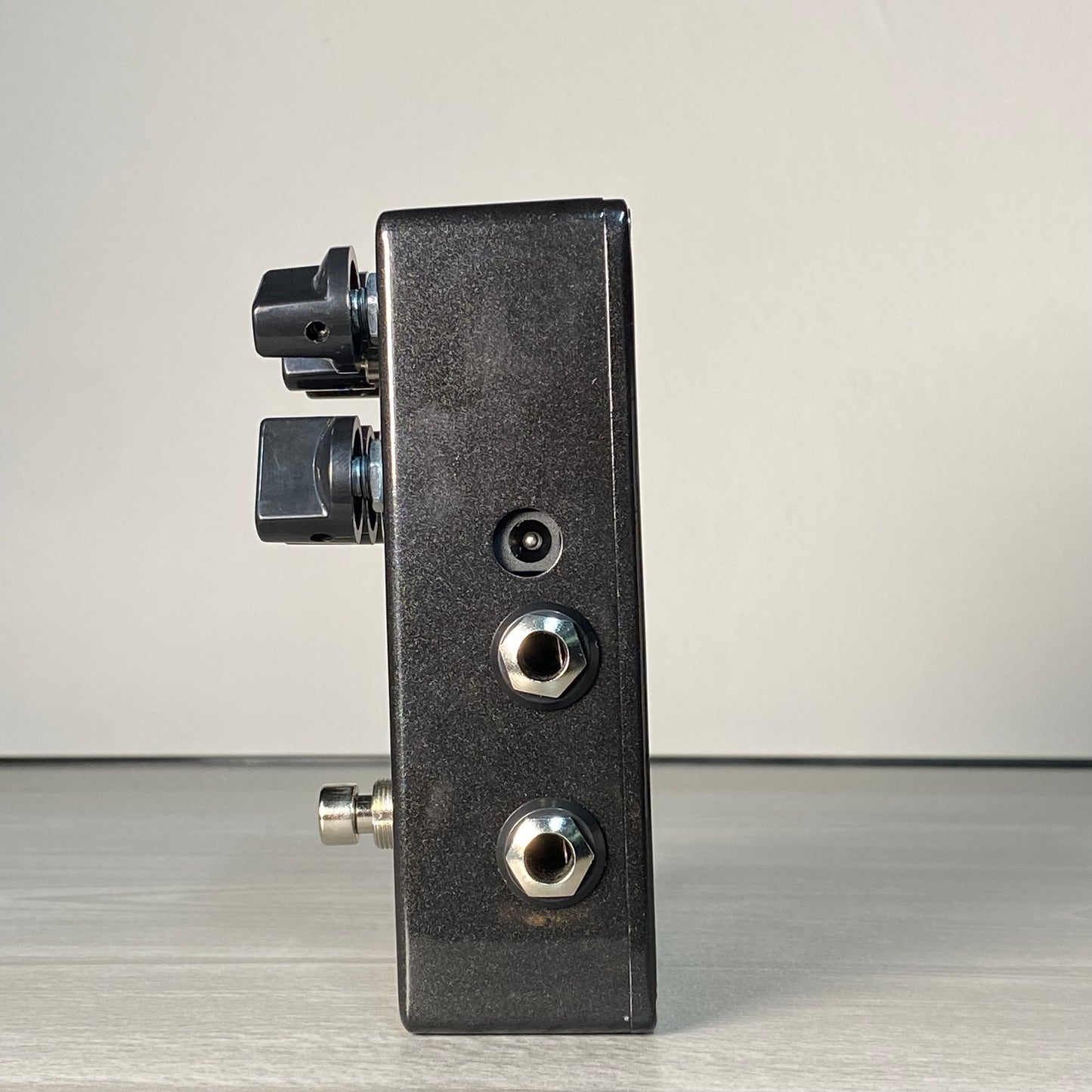 OUTLET A7K BASS PREAMP DEMONFX