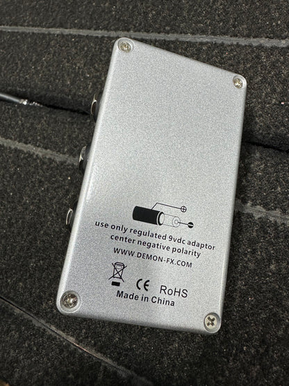 G-STRING NOISE GATE OUTLET