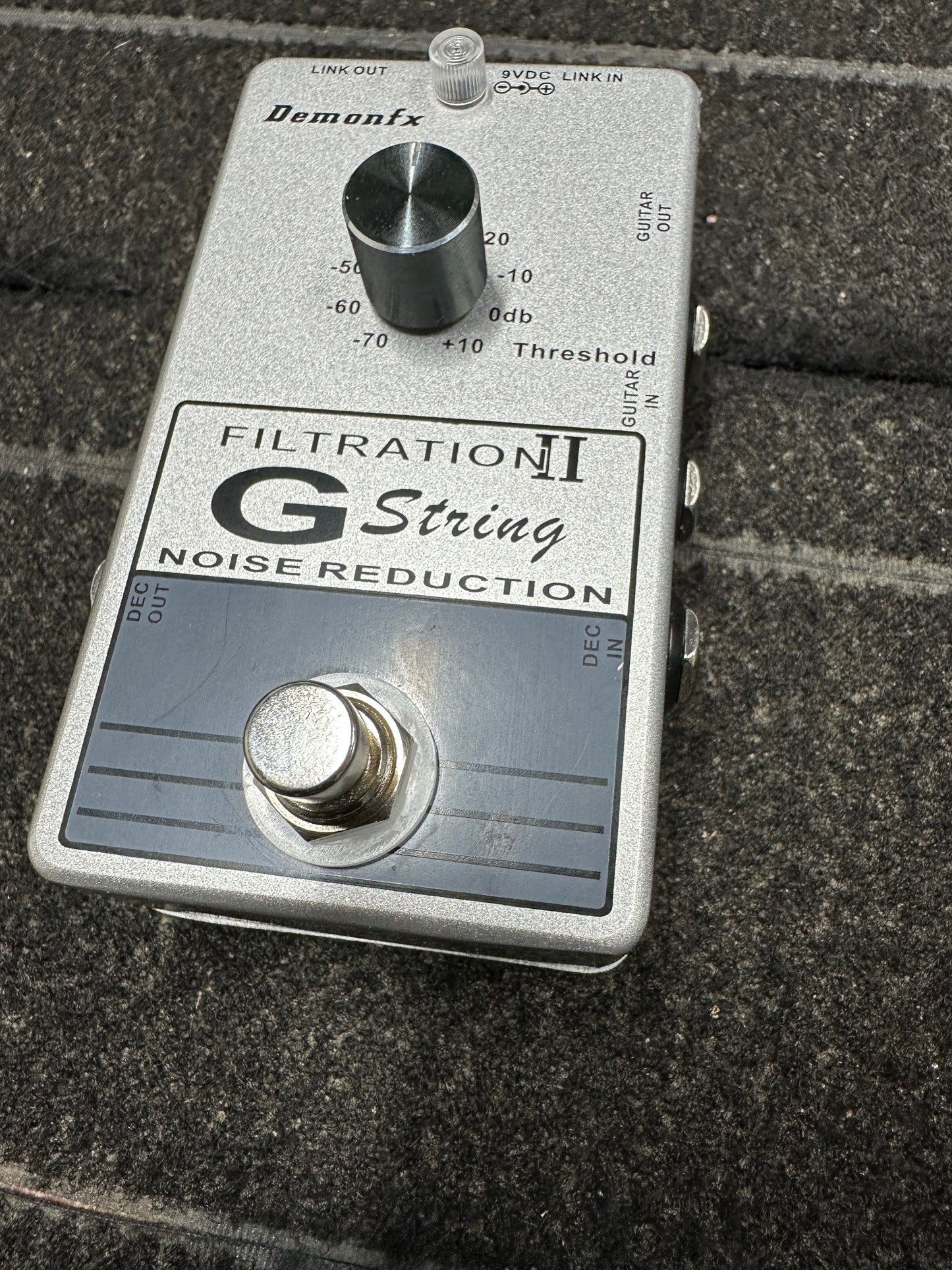 G-STRING NOISE GATE OUTLET