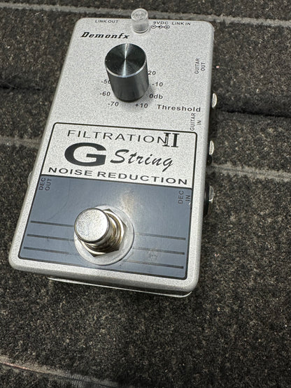 G-STRING NOISE GATE OUTLET